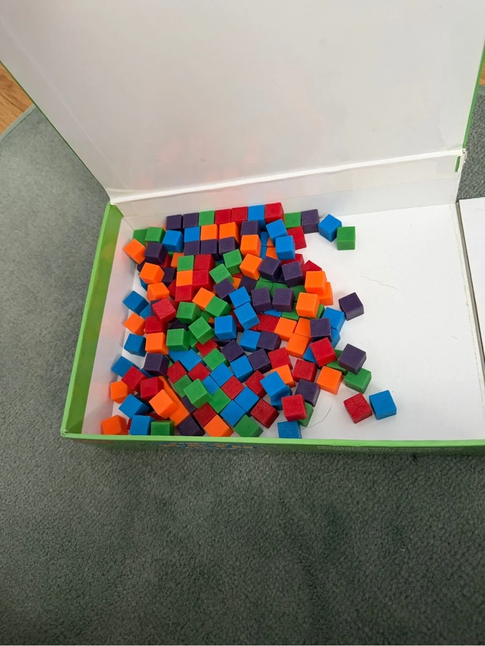 Lakeshore Learning- Hands on Math Center- Measuring